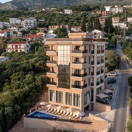 Hotel Diman Dobra Voda Luaran gambar