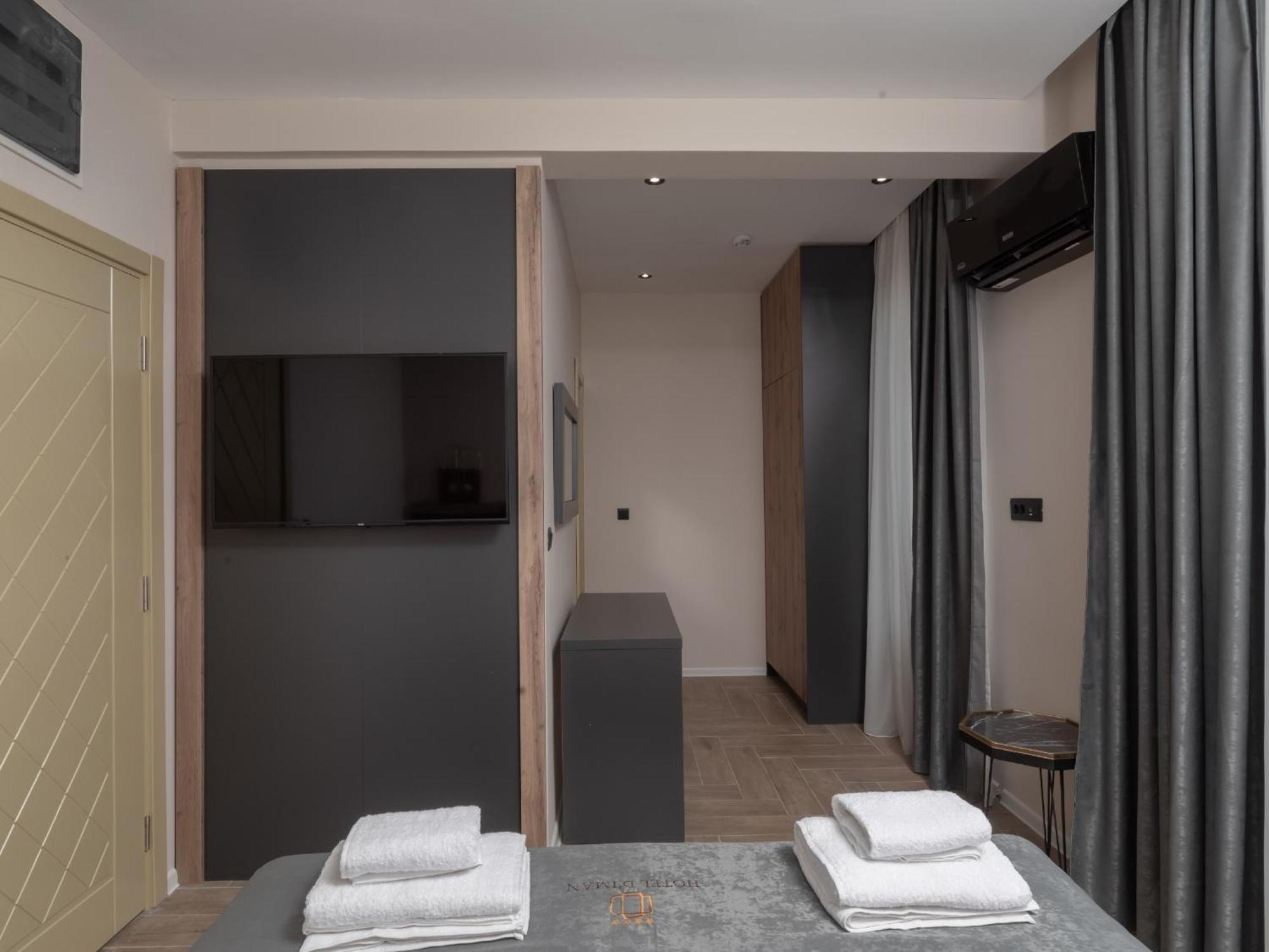 Hotel Diman Dobra Voda Luaran gambar
