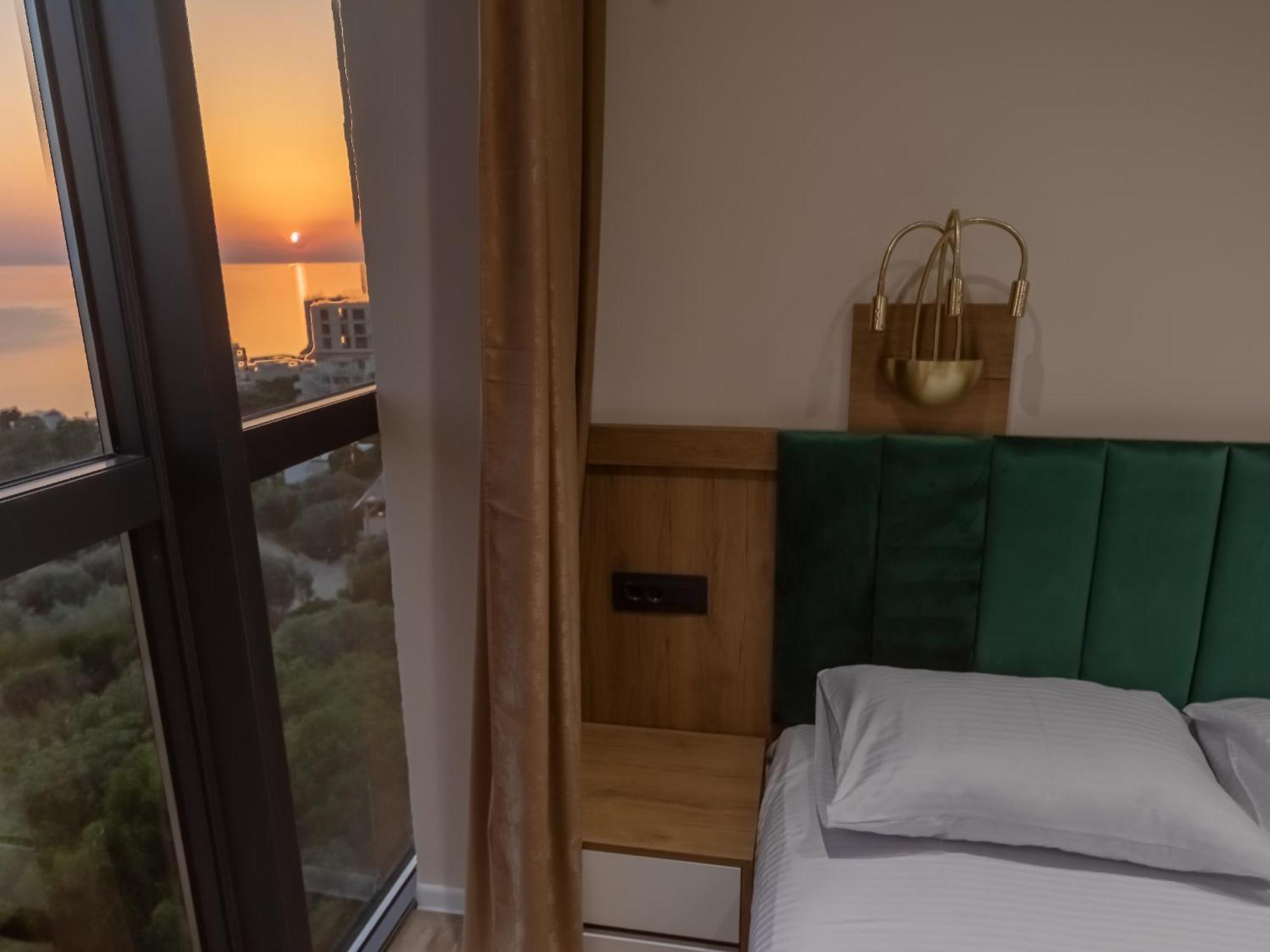 Hotel Diman Dobra Voda Luaran gambar