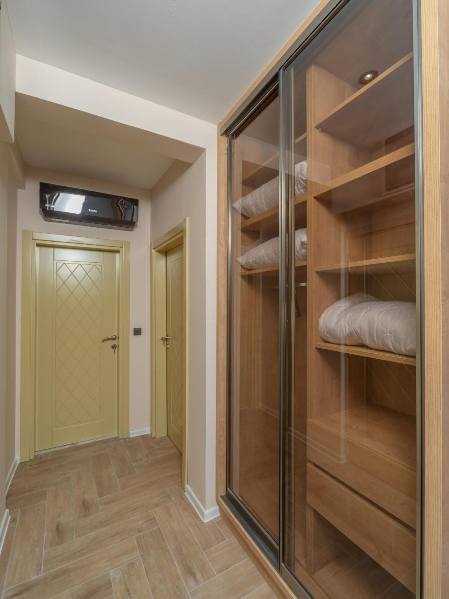 Hotel Diman Dobra Voda Luaran gambar