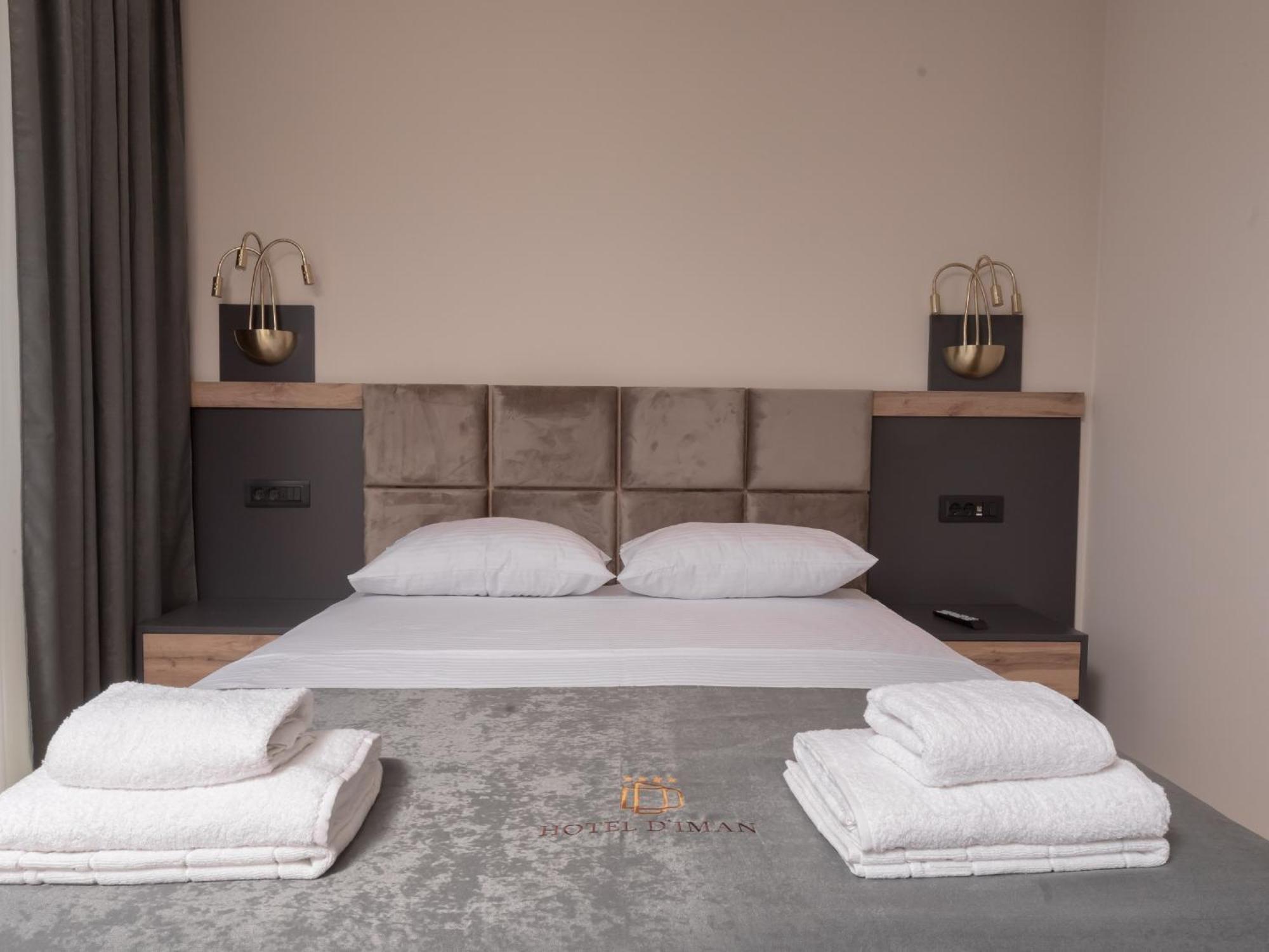 Hotel Diman Dobra Voda Bilik gambar