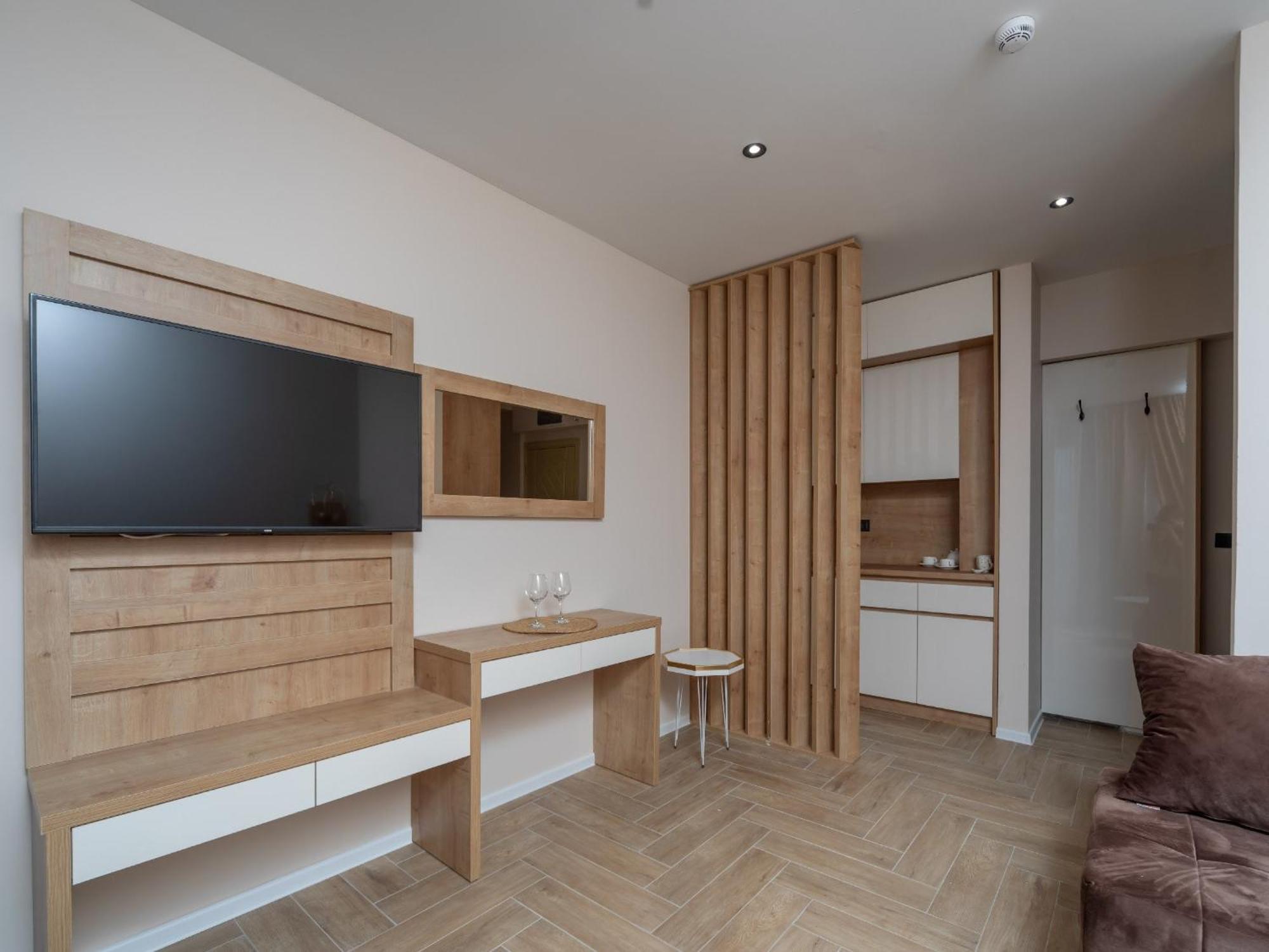 Hotel Diman Dobra Voda Bilik gambar